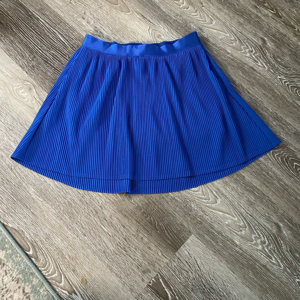 Girls’ All in Motion pleated skort